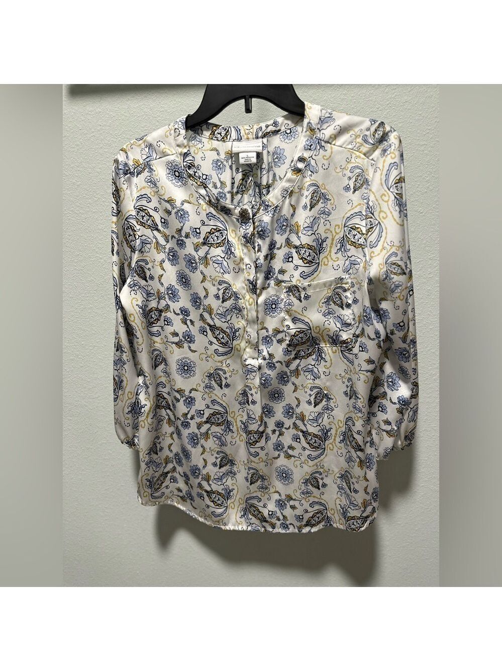 Liz Claiborne Ladies Tunic, Small Floral Print 3/4 sleeve Size Large
